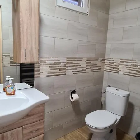 아파트 Betyar Apartmanhazak